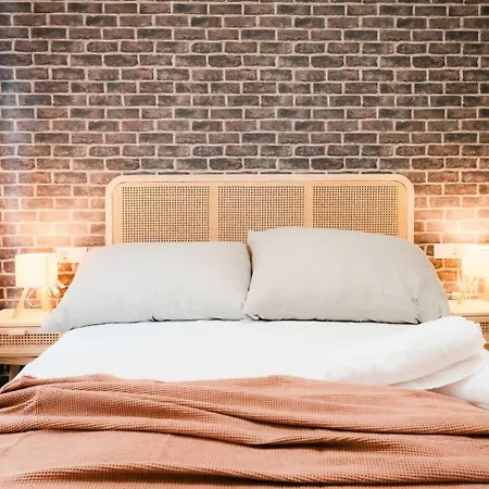 Casa Augusta | Renovada | Centro Historico | 5 Pax アパート *