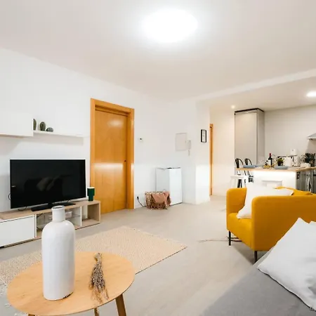 Casa Augusta Renovada Centro Historico 5 Pax * 萨拉戈萨